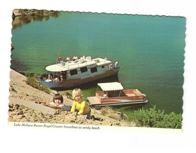 Lake Mohave Resort Royal Cruiser houseboat at Sandy Beach VTG postcard Unp