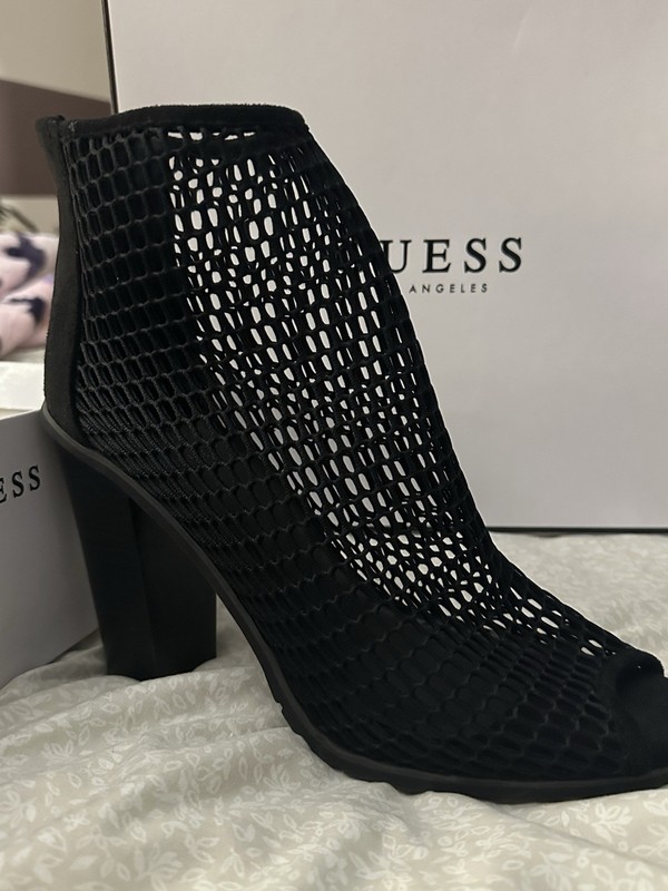 Women’s Peep-toe Chunky Heel Mesh Guess 8.5 NIB