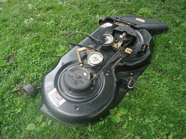 CRAFTSMAN 46 INCH MOWER DECK MODEL 68304730A MTD NO SHIPPING ILLINOIS