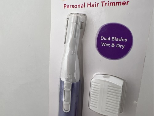 Personal Wet or Dry Hair Trimmer for Eyebrows, Facial Hair, Painless, Compact - Picture 3 of 4