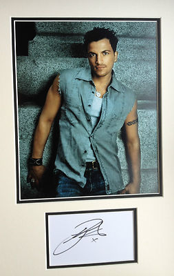 PETER ANDRE - CHART TOPPING SINGER - EXCELLENT SIGNED COLOUR DISPLAY