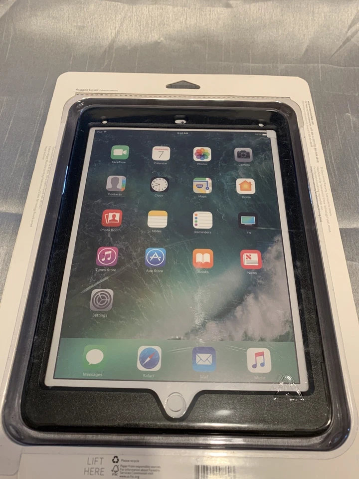 Verizon Rugged Cover with built in screen protector - iPad 9.7” - black - Image 2 of 2
