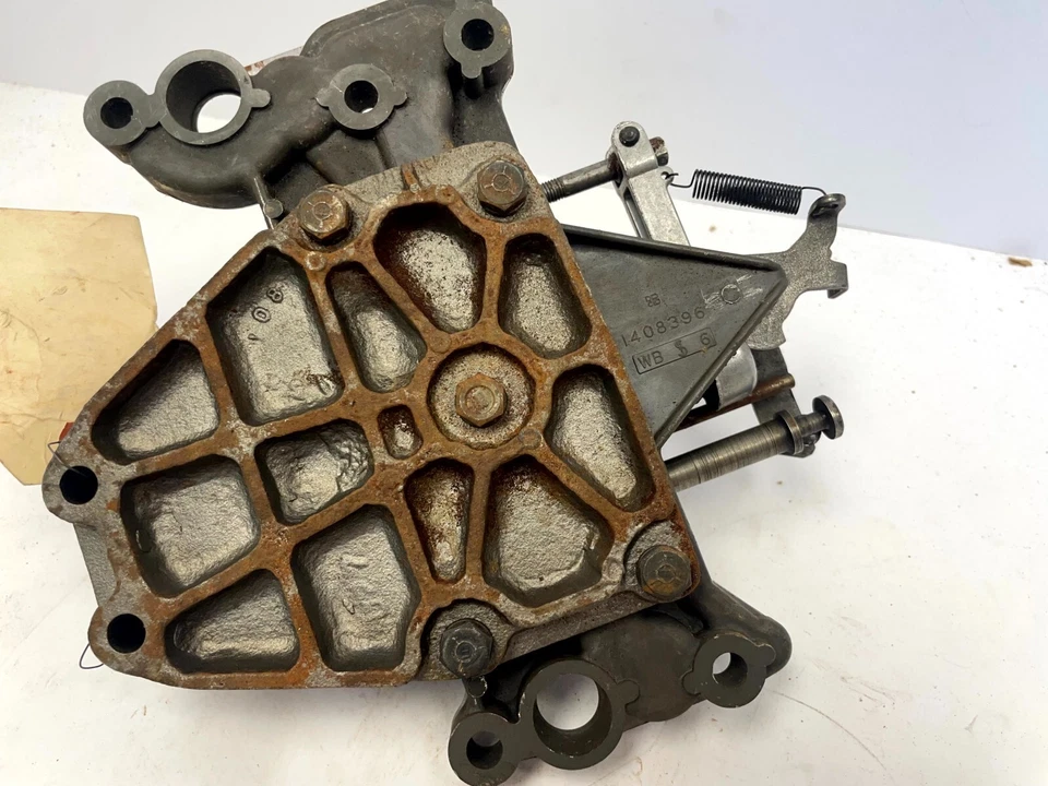 Chrysler New Yorker Windsor 1953 8 cilindros carrocería Powerflite y válvulas 1559328 nuevo en stock Foto 4 de 4