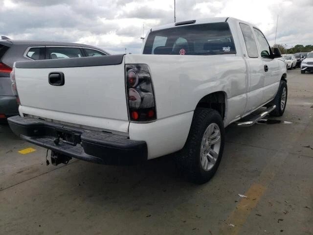 03-05 Silverado Sierra 1500 2500 Suburban Avalanche 2500 Speedometer Cluster MPH - Image 4 of 4