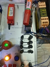 RT9  24VDC Jokab Safety Relay  2TLJ010029R0000 1002900 ( ABB 2TLA010029R0000 )