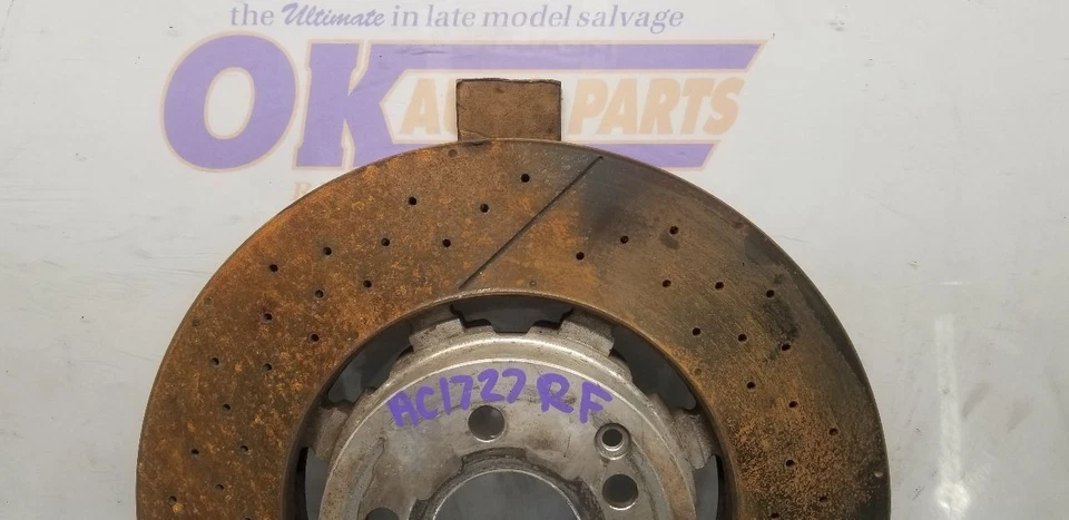 18 MERCEDES BENZ AMG GT 190 BASE FRENO ROTOR PASAJERO DELANTERO DERECHO Foto 2 de 4