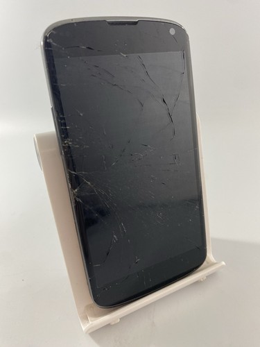 LG Nexus 4 schwarz 16GB 4,7" 8MP Android Touchscreen Smartphone gesprungen defekt #B