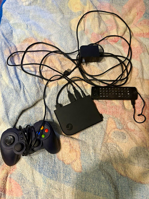 Valve Steam Link Microconsole PC Black 1080p HDMI USB Controller Keyboard Remote