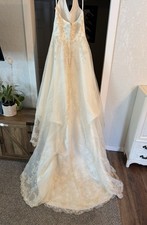 David's Bridal Ivory V-Neck Sleeveless A-Line Ball Gown Train Dress 16 V8046