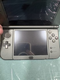 "New" Nintendo 3DS XL Monster Hunter 4 Ultimate Special Edition W/charger *READ*