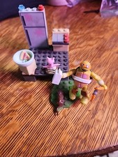 TMNT Michelangelo Mega Construx Set