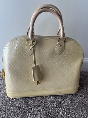 Louis Vuitton Alma Vernis PM Hand Bag Blanc Corail - Monogram Patent Leather