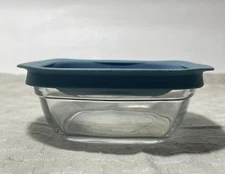 Duralex Square  Bowls Made In France 8 oz with Blue Rubbermaid Lid