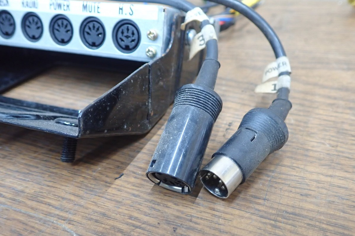 1984 KAWASAKI VOYAGER ZN1300A CB RADIO INTERCOM JUNCTION BOX PANEL