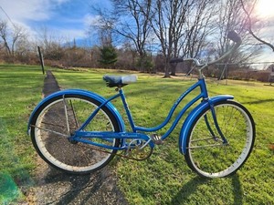 Vintage Schwinn Hollywood Woman's Single Speed Blue 60's 70's Ride