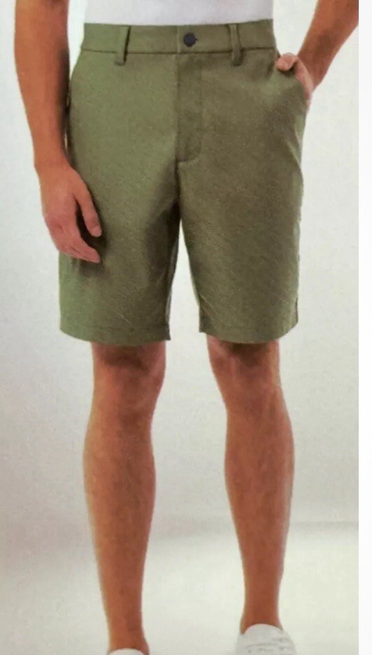 32 Degrees Cool Performance Tech Shorts. Size 36, Green, Stretch