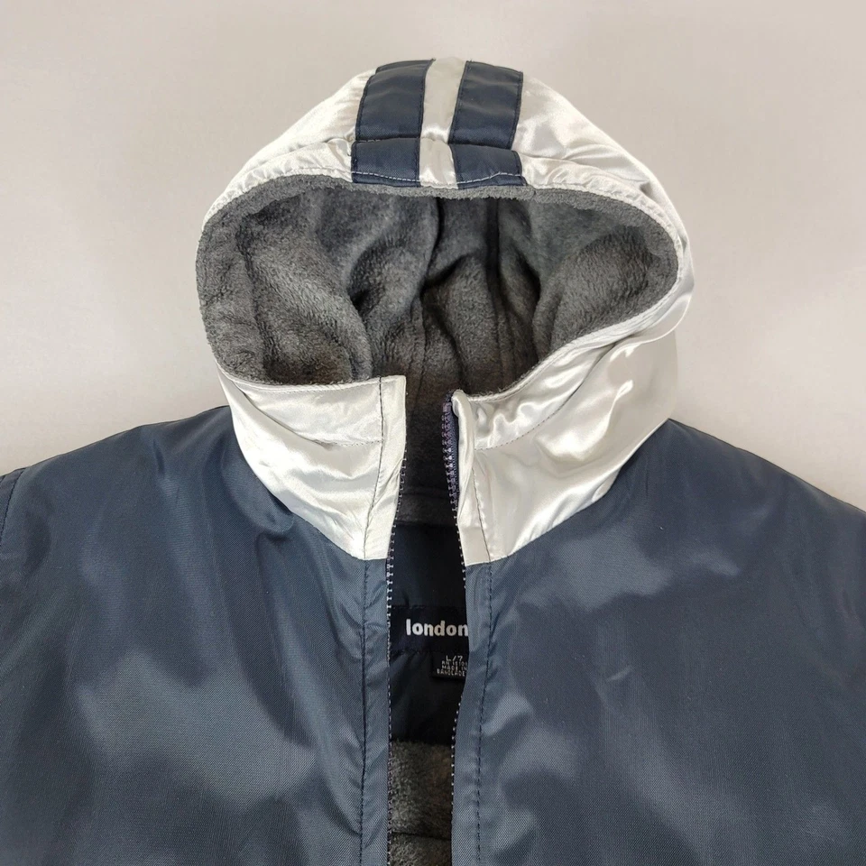 Abrigo de invierno London Fog juvenil - azul marino - rayas blancas - metálico. Talla: Juvenil L Foto 2 de 4