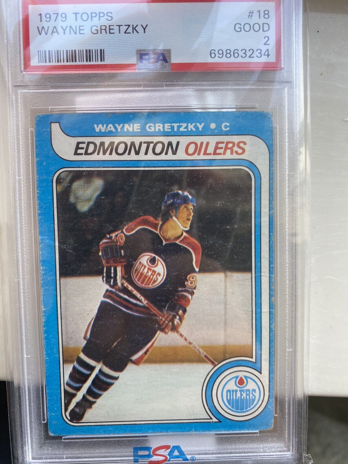 1979 Topps Wayne Gretzky Rookie #18 Oilers PSA 2