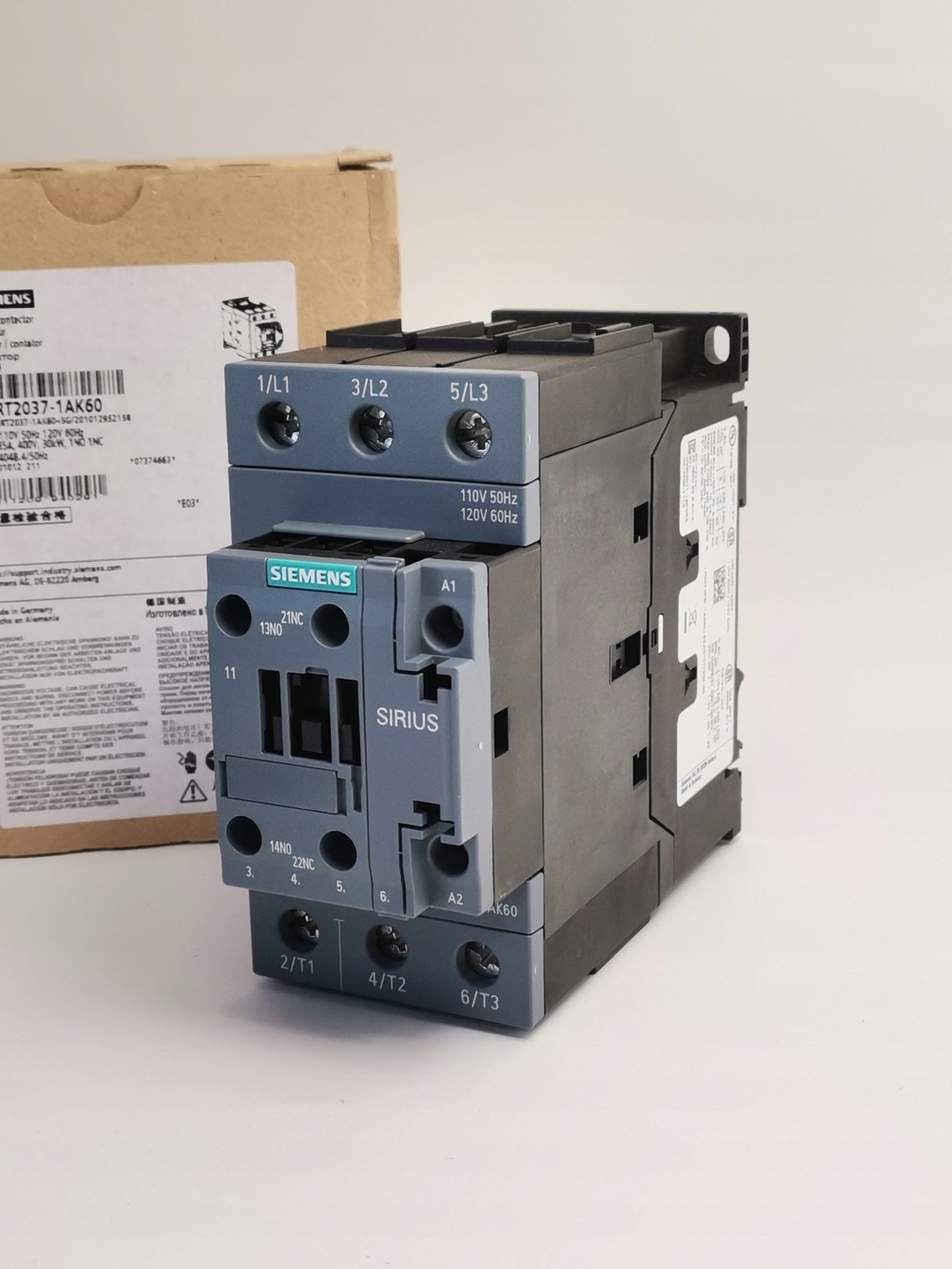 Siemens 3RT2037-1AK60 Contactor SIRIUS AC-3e/AC-3 65A 30kW 400V
