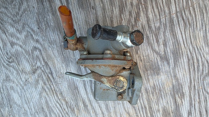 Lombardini 5LD825-3 TIPO833 Diesel Fuel Pump Used, Parts or Rebuild
