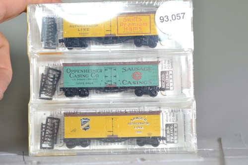 93057 MICRO TRENES FRIGORÍFICOS ESCALA N PAQUETE DE 3 EMPACADORAS DE CARNE DE CHICAGO | Condition: Used