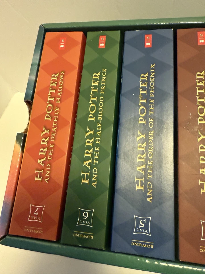 Harry Potter Complete Series Boxed Set Paperback Collection JK Rowling 7 Books - Image 4 of 4