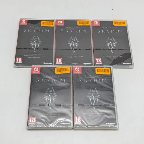 The Elder Scrolls V: Skyrim Video Game For Nintendo Switch PEGI 18 Lot of 5