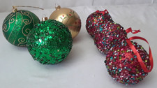 Shatter Resistant Lot of 6 Colorful Glitter Christmas Ball Ornament 3 Lg / 3 Mem