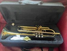 Stagg trumpet with case used (good condition)