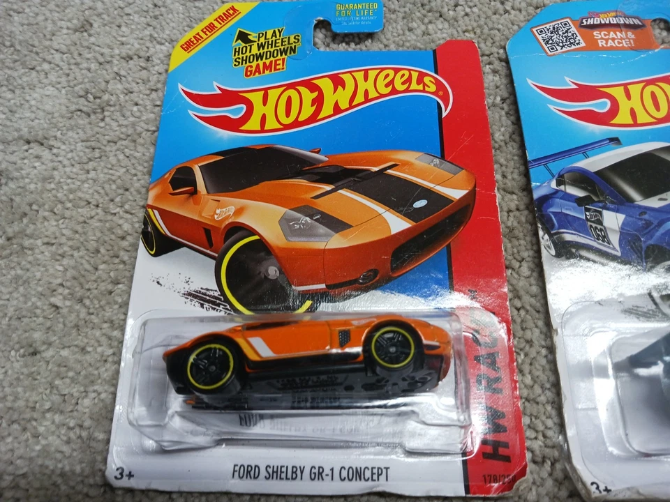 Hot Wheels HW Race Workshop City Lot Of 4 Shelby Aston Martin Nissan 370 BMW M4 - Image 2 of 4