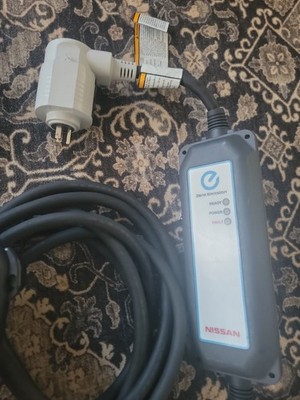 Nissan Leaf OEM EV Charger   240V 30A Level 2   NEMA 14-50 Plug   Model 296900