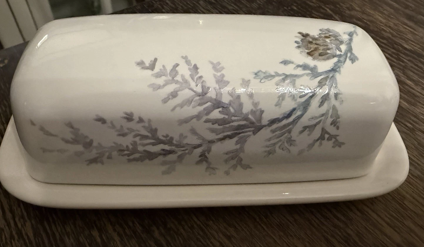 PFALTZGRAFF WINTER FROST COVERED BUTTER DISH