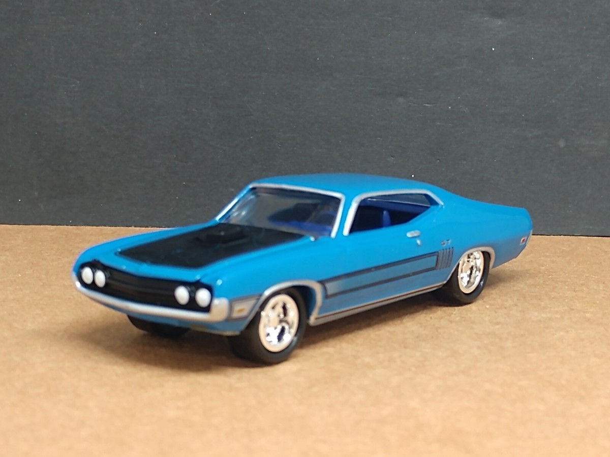 1970 '70 Ford Torino Limited Edition Collectible 1/64 Scale