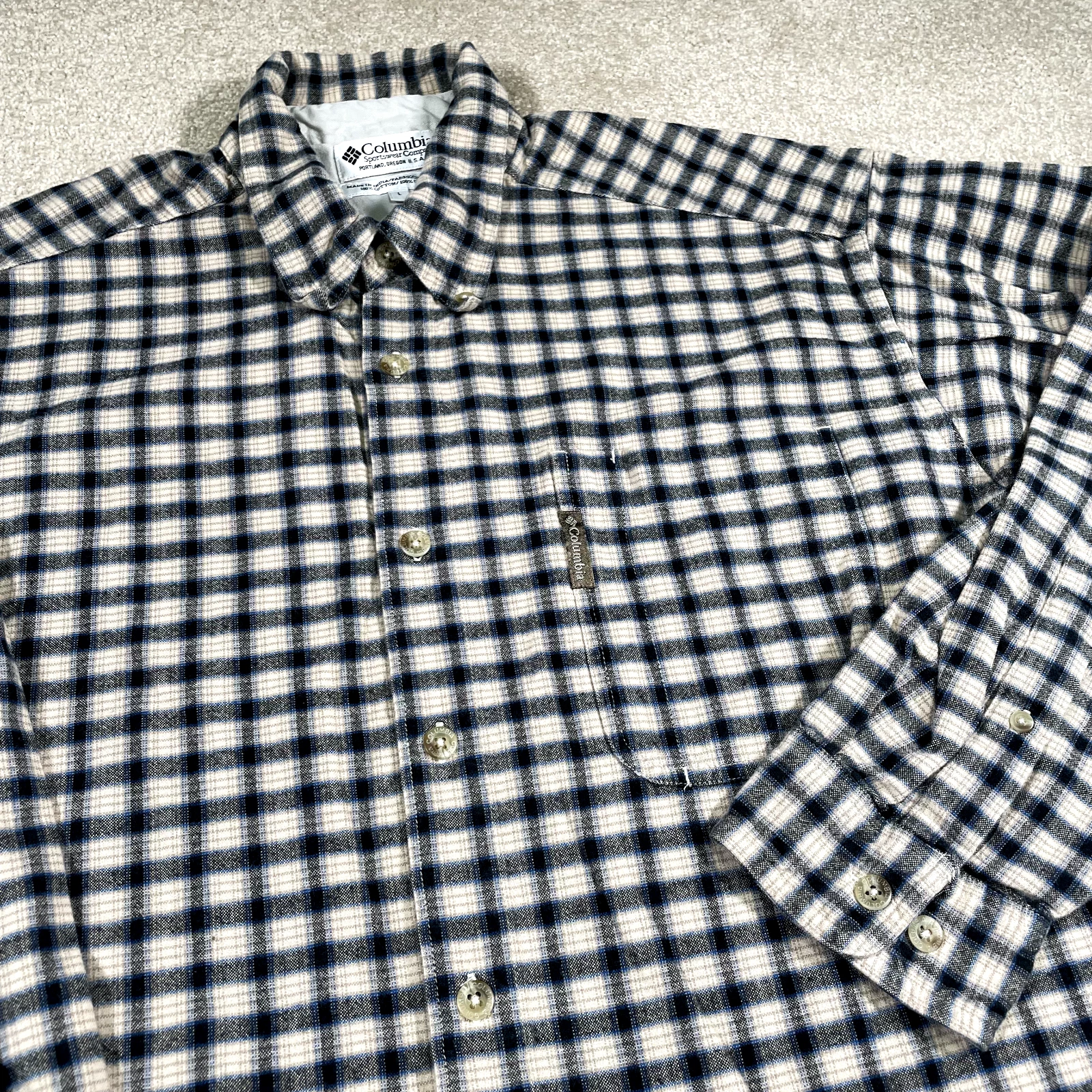 Columbia Sportswear Shirt Men Large Button Down Plaid Outdoor Hike Work Gray