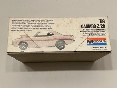 Monogram Model Kit '69 Camaro Z/28 1/24 Scale 1977 Kit #2220