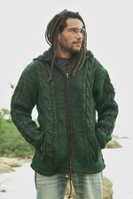 Wolljacke - Zopfmuster Aran - grün (The Karm...