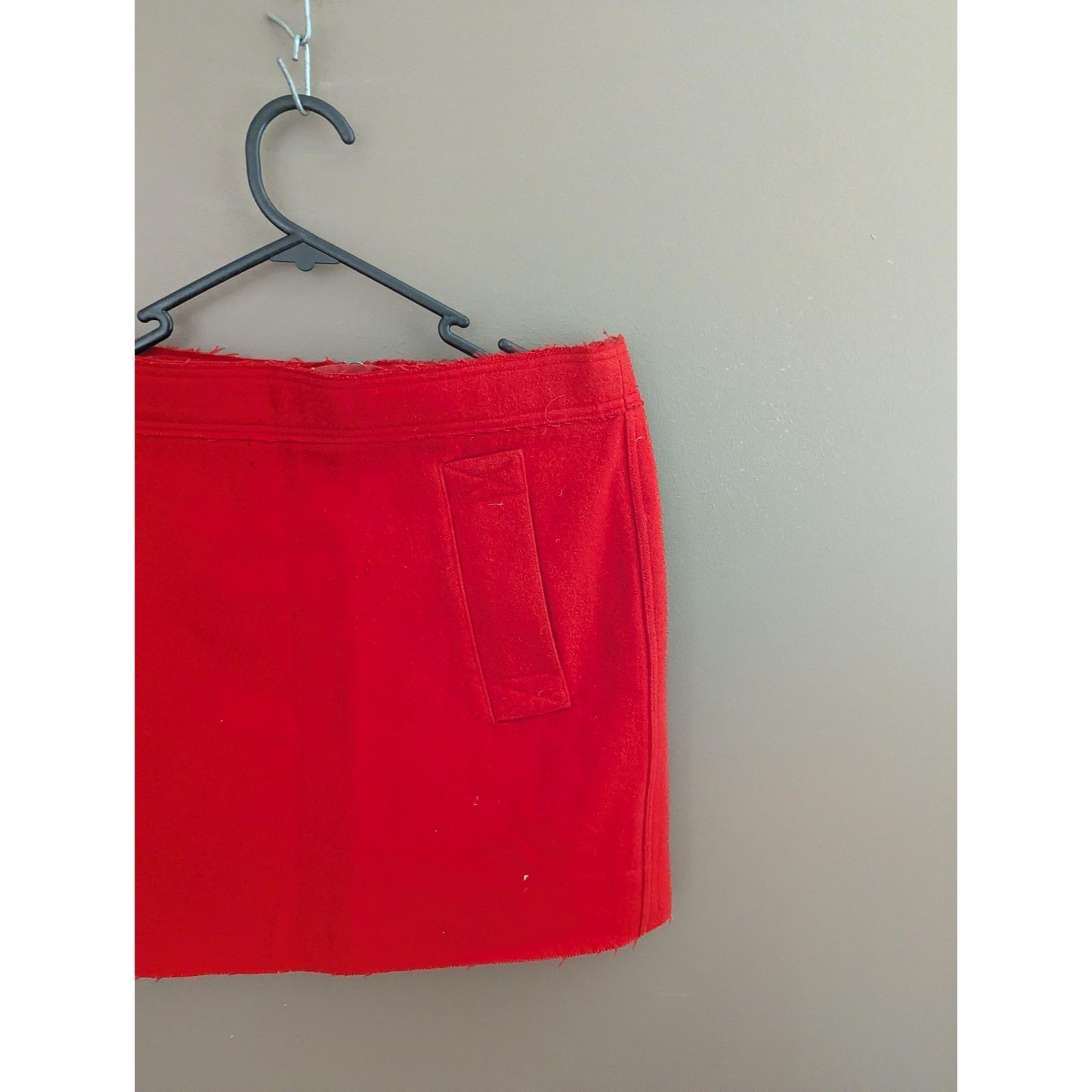 Burberry Brit Skirt Womens Small Red Wool Cashmere Mini Zip Back Pockets image 2