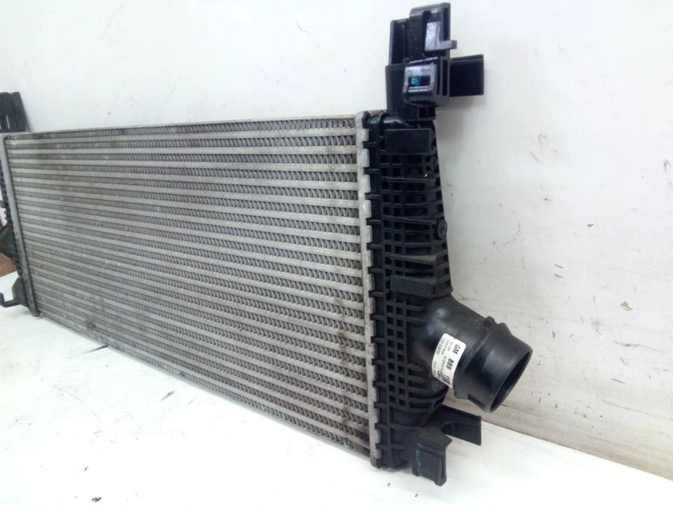 Ladeluftkühler LUV passt für CHEVROLET CRUZE (J300) 1.4 TURBO 52437644 - Bild 3 von 4