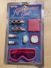 NIB Libby Lee Play Makeup Set Pink Compact Lipstick Glasses Clips Vintage 1984