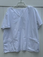 Unknown White V Neck Short Sleeve Scrub Top