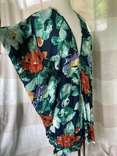 GAP Body Kaftan Coverup Sz M Floral Dress Tropical Resort Wear Flowy Plunge NWT
