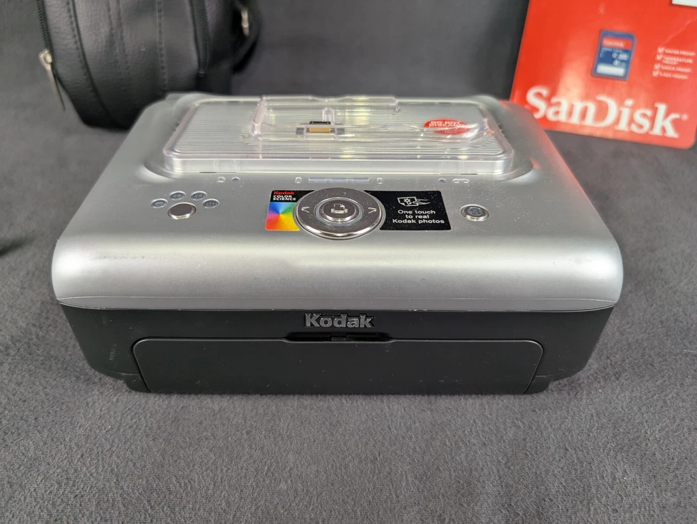Kodak EasyShare Digital Photo Printer Dock Series 3 w/Camera Untested Huge Lot