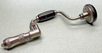 VINTAGE MILLER FALLS 6 IN BRACE NO. 1324 6'' NICE clean drill ready to work