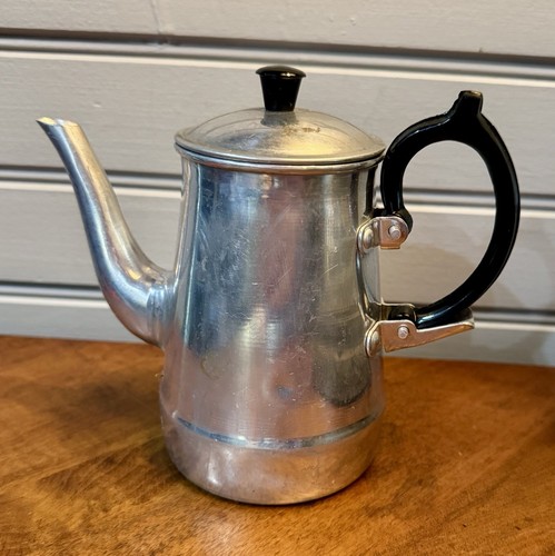 Small Vintage Aluminum Coffee Pot- 5.5 Inch - Picture 3 of 19