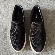 Birdies The Swift Slip-on Velvet sneakers Black Slip-On Comfort Flats Sz 8 Shoes