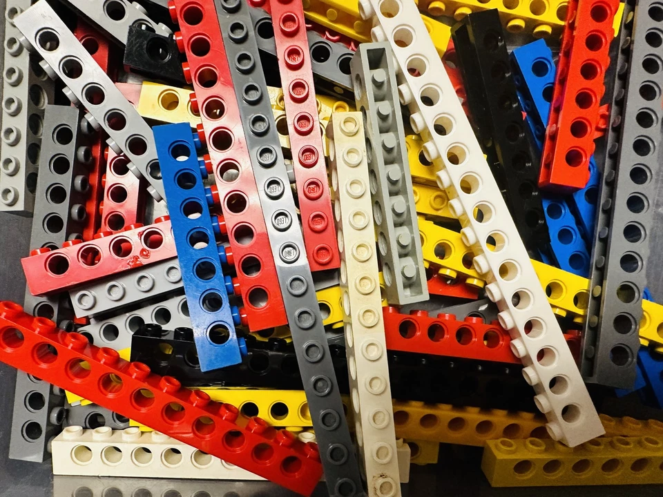 Lote De 25 Ladrillos Lego Technic Color Aleatorio 1X6 1X8 1X10 1X12 1X14 Foto 2 de 4