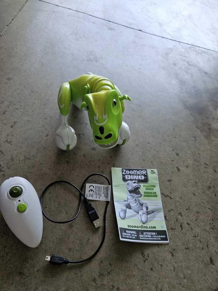 Zoomer Dino Boomer Green Interactive T-rex Dinosaur with remote and charger - Image 4 of 4