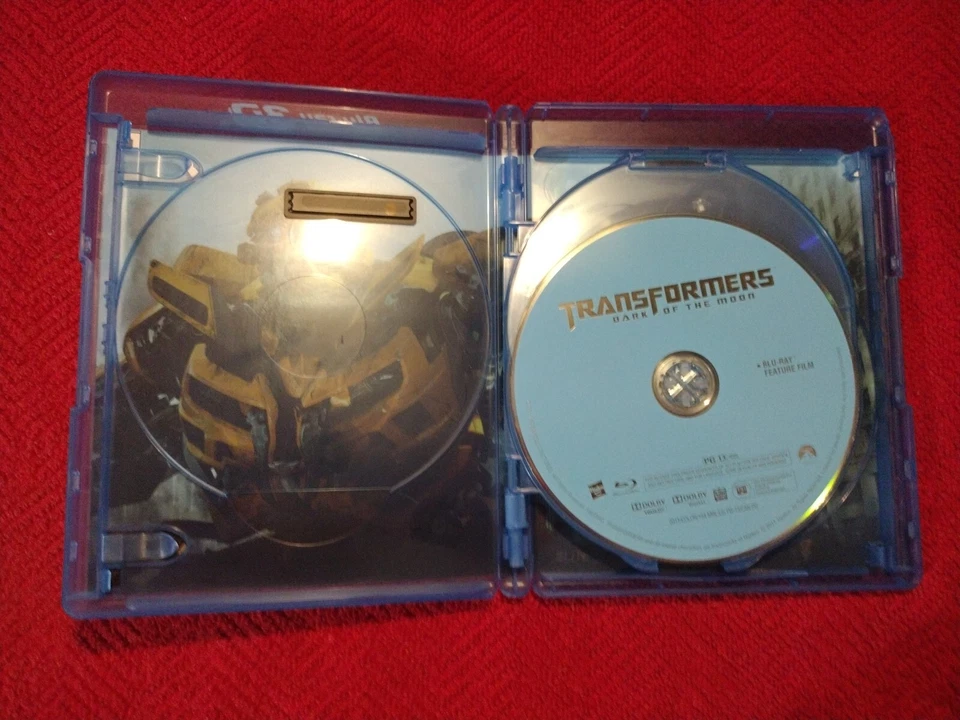 Transformers: Dark of the Moon (3D/Blu-ray/DVD, 2011, 4-Disc Set, With Silpcover - Image 4 of 4