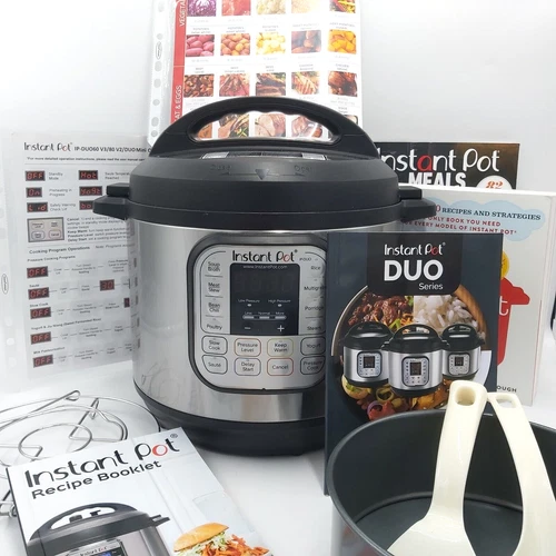 Instant Pot IP-DUO60 V3 Bundle-Never Used-Electric Pressure Cooker 7 in 1 - Read