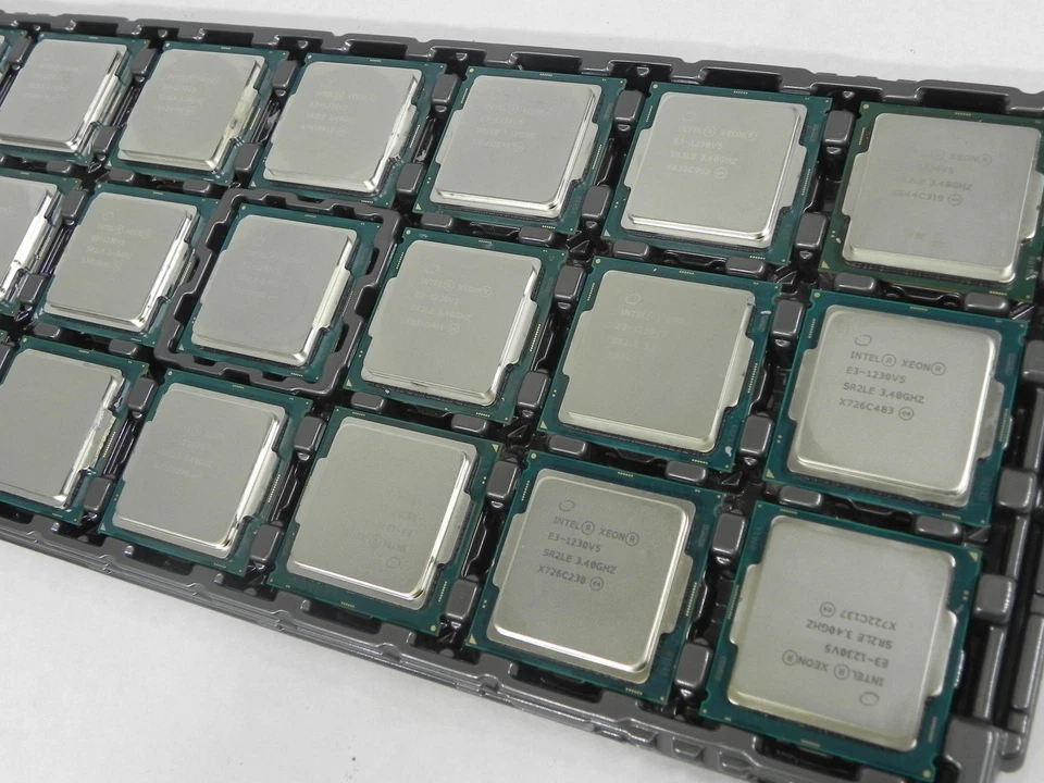 LOTE DE 21 PROCESSADORES INTEL Xeon E3-1230 V5 (Quad-Core, 8M Cache, 3.40GHz) - SR2LE - Imagem 3 de 4